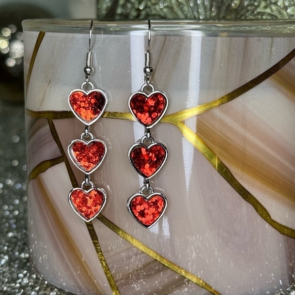 Red Heart Trio Glittery Red & Silver Dangle Earrings Valentine’s Day Nwt - Picture 7 of 8